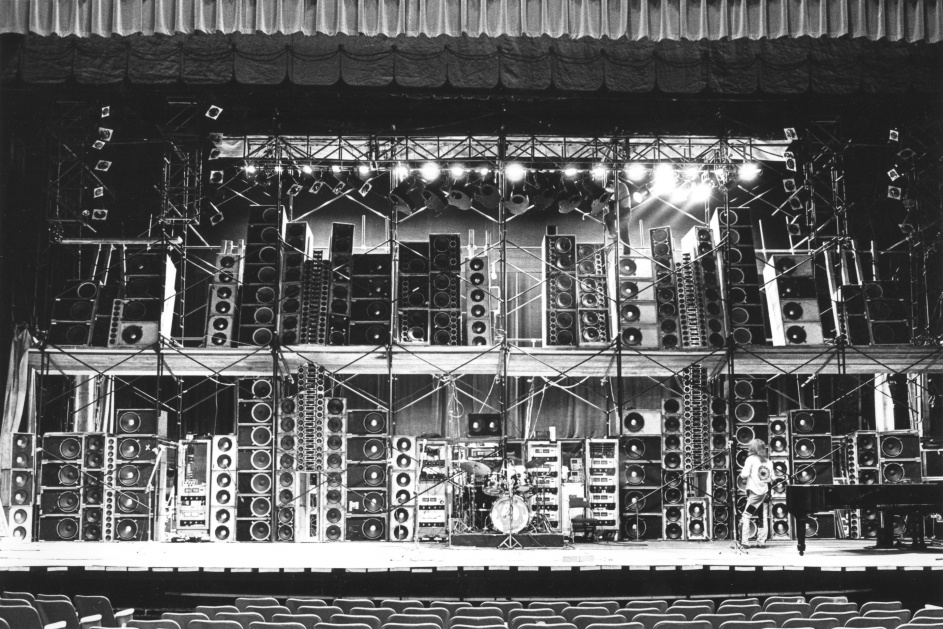 content-amplification-grateful-dead-wall-of-sound.jpg